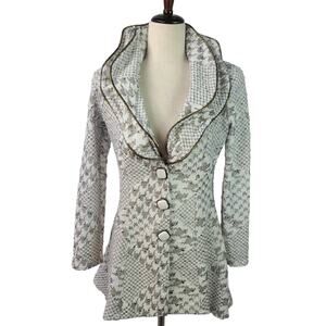 Frank Lyman Montreal Gray Gold White Met Ruffle Collar Top Sweater Jacket  4